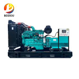 เครื่องกำเนิดไฟฟ้าดีเซลคัมมินส์ OEM ขนาด 100KVA พร้อมหลังคาเงียบ