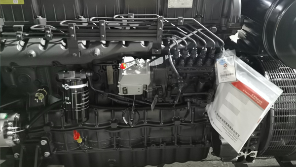 How to calibrate the fuel pump of the genset?